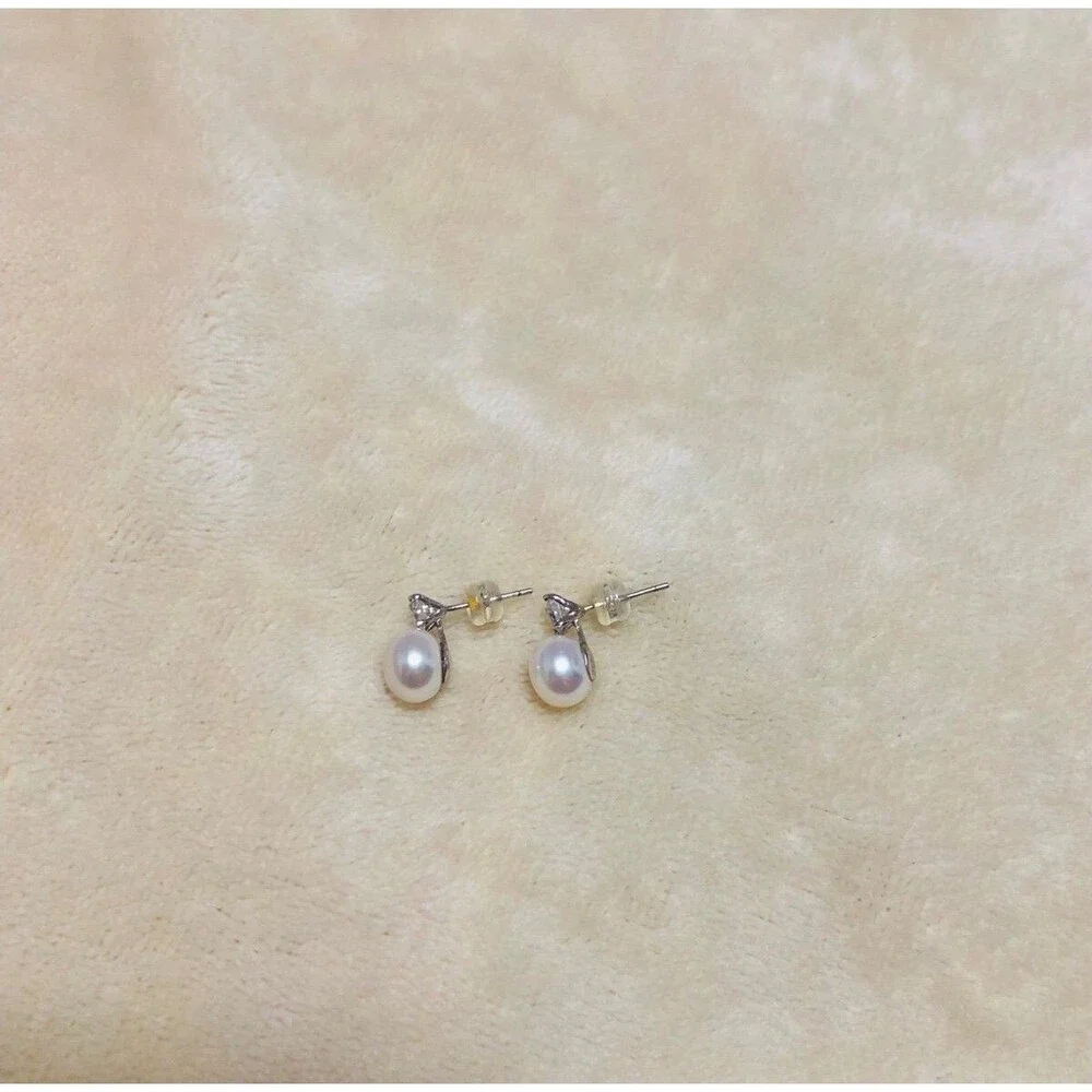 8.5-9mm High Luster Freshwater Pearl & Cubic Zirconia Stud Earrings